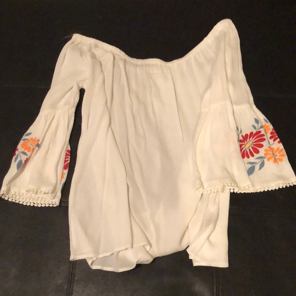 White Floral Flowy Top Off Shoulder